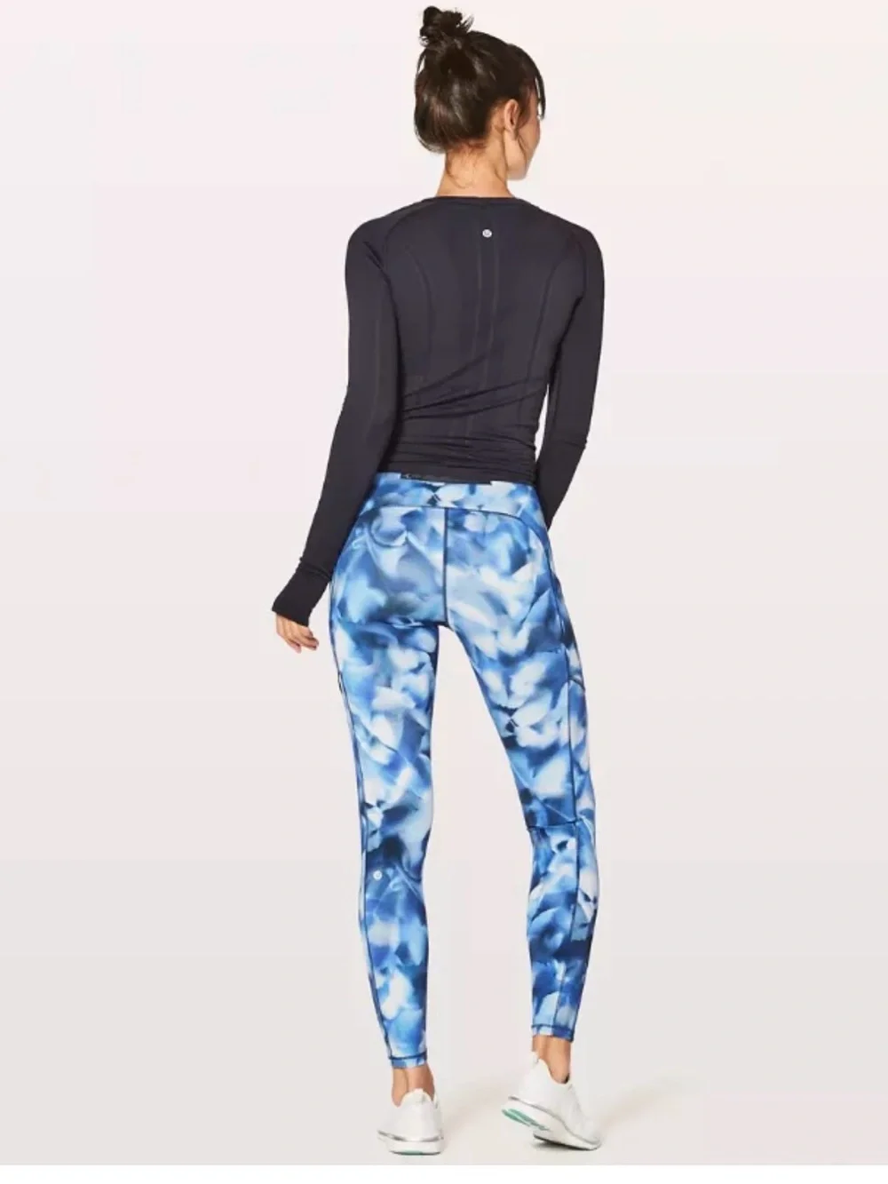 ✨💙 Lululemon Speed Up Tight 28” Size 6 Blue Multi Print‎ Luxtreme Leggings 💙✨